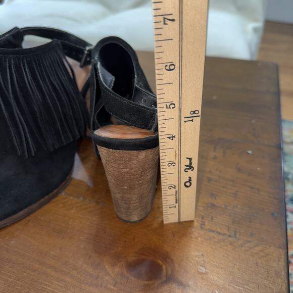 Lucky Brand Black Suede Open Toe Fringe Sandals size 8 Liennah. - Picture 7 of 8